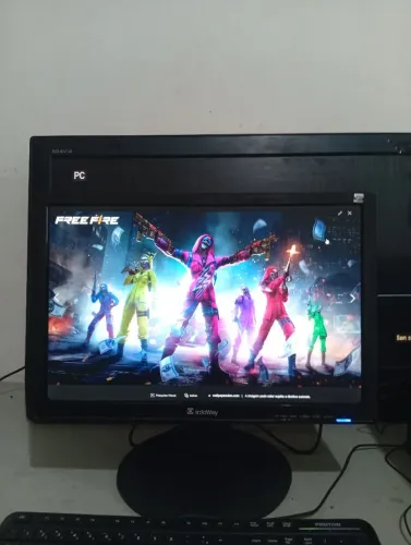 Vende se CPU core i5 3 geração 8gb memória SSD 240gb placa de vídeo 2gb trecado e mause