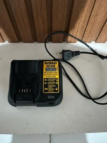 Bateria e carregador DeWalt