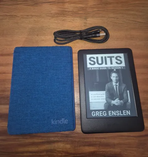 Kindle 10 Geração, Pouco Usado com capa Magnetica