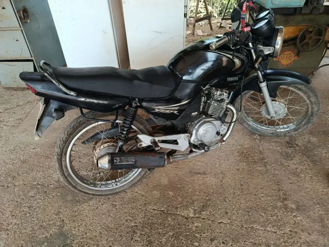 Vendo de leilão para rodar na roça