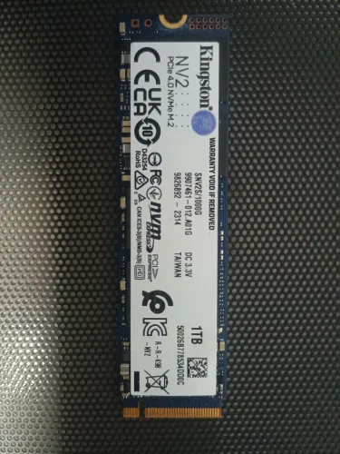 SSD Kingston NV2 1TB NVMe M.2 2280, modelo SNV2S/1000G. PCIe 4.0 Gen 4x