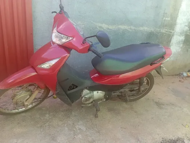 MOTO Honda biz 125 sem partida. 