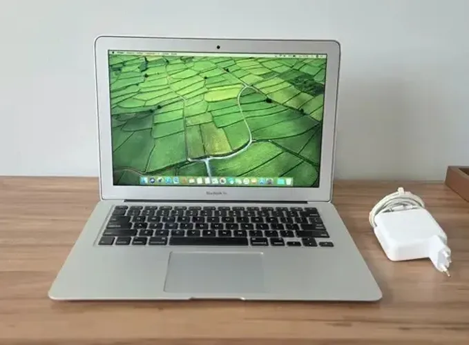 macbook air 13 2014