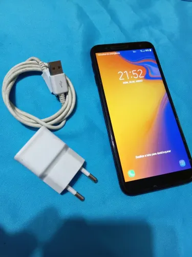 Vendo Samsung Galaxy J4 Core preto 
