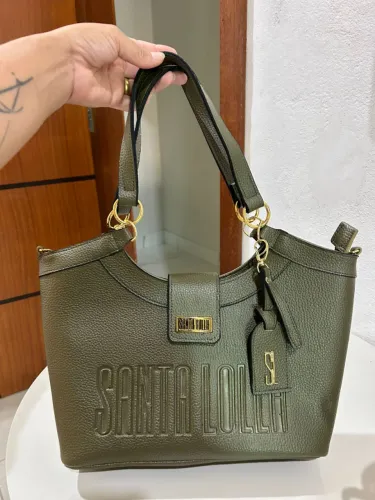 Bolsa Feminina Santa Lolla de Ombros Detalhes em Dourado Cor: Verde - Confecção Luxo