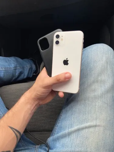 Iphone 11 128gb branco sem marcas de uso