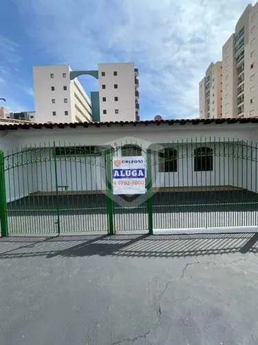 Casa comercial com 4 quartos para alugar 163m²
