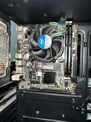 Kit PC Gamer - Placa-mãe Goldentec + i5 + 16GB RAM DDR3 (NVMe não incluso)