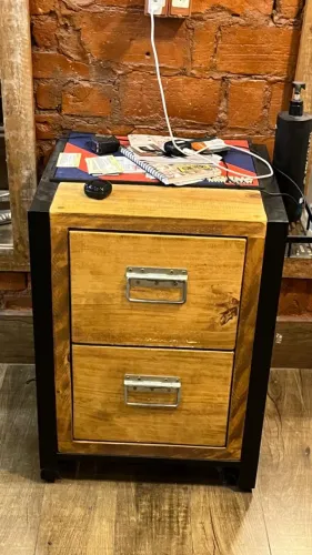 Mesa de Apoio Rustica