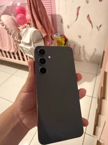 Samsung S24fe