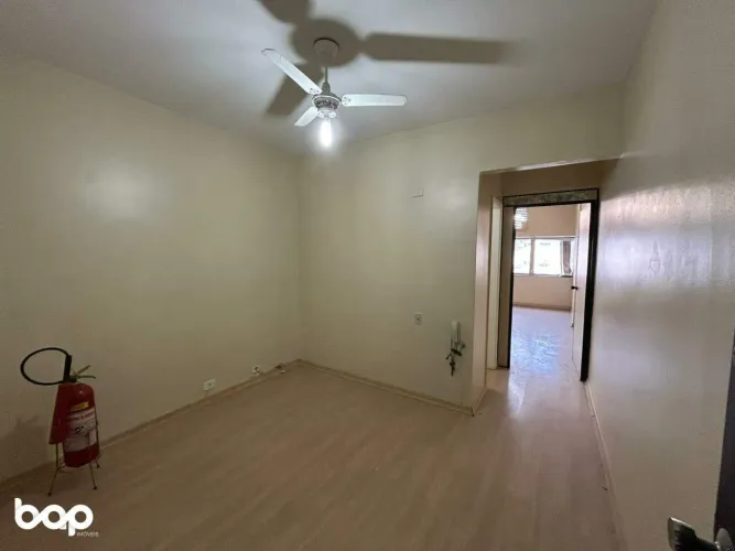 Sala Comercial com Recepção na Rua Conde de Bonfim, Tijuca Pronta para Uso