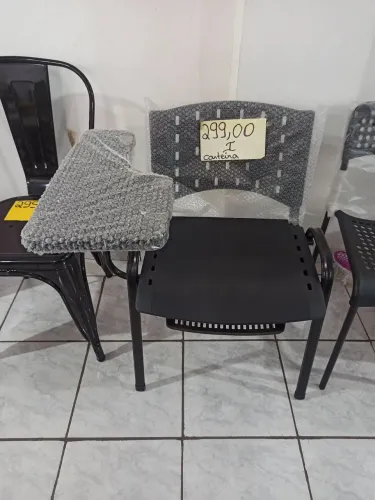 Carteira escolar preta