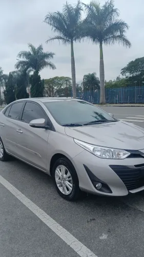 Toyota Yaris XL Sedan 1.5 Flex 16V 4P Aut. 2019