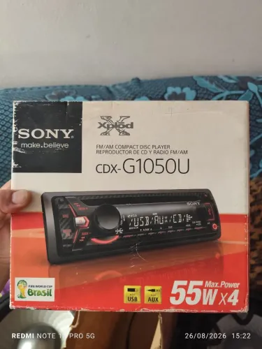 Som automotivo Sony explode zerado 