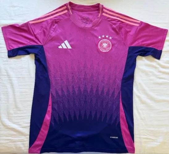 Camisa Seleção Alemanha 2024 II Away - Rosa - Tamanho G