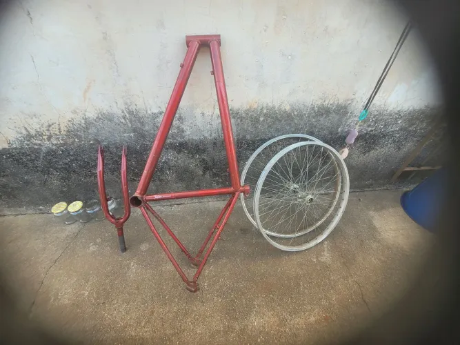 Vendo quadro de bicicleta completo
