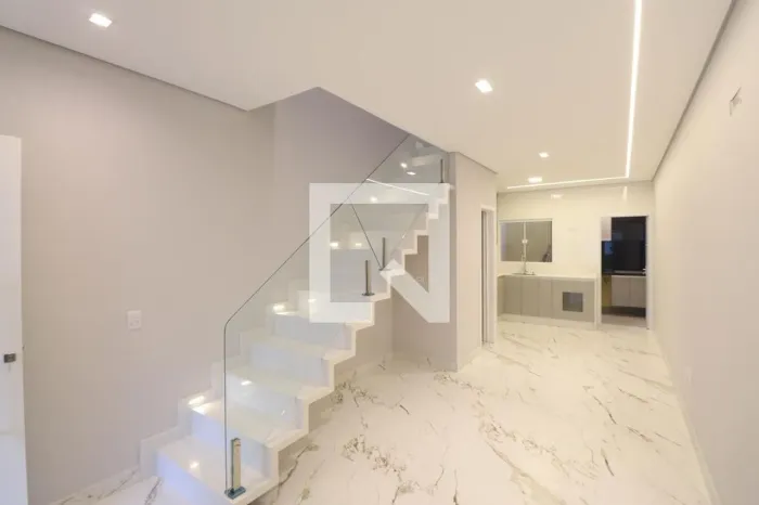 Casa à Venda - Vila Ede, 3 Quartos, 95 m2