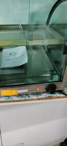 Vendo uma estufa pequena