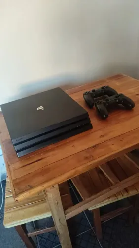 PS4 pro de 1tb