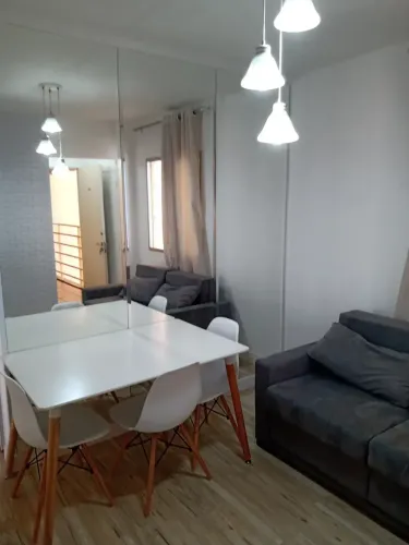 Kitnet, mobiliada, sacada, garagem portaria 24 horas, laminado, sol manha,port 24 horas