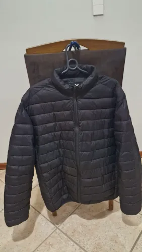 jaqueta puffer hering xgg preta. tipo bobo jaco. bom estado de conservação 8/10
