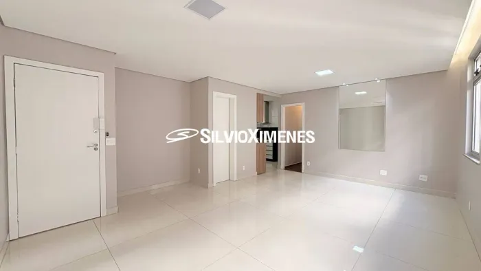 Apartamento com 3 quartos para Locação, Santa Lúcia - Belo Horizonte