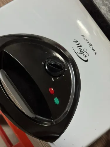 Grill mega Britânia 