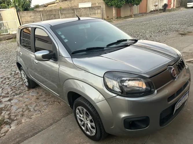 Fiat Uno Attractive 1.0 EVO Fire Flex 8V 5P 2015