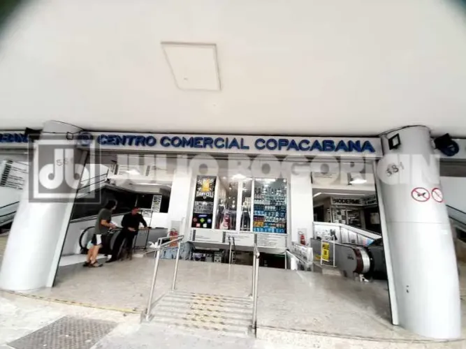 SALA COMERCIAL PRÓXIMO METRO SIQUEIRA