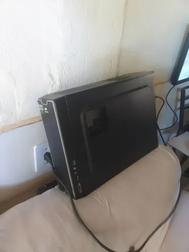 Pra vender logo, Cpu funcionando 250 reais