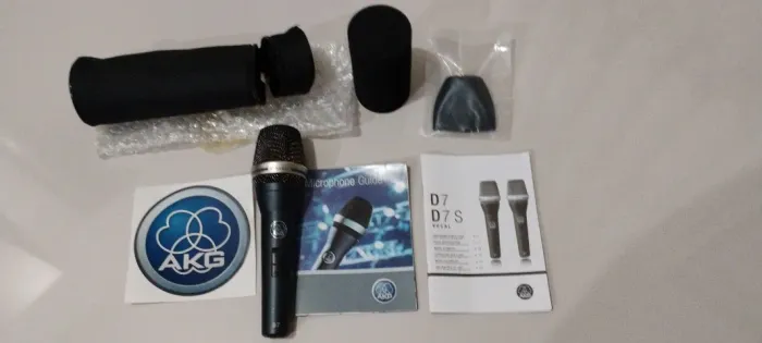 Microfone AKG Original 
