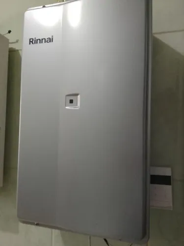 Aquecedor rinnai 35L 