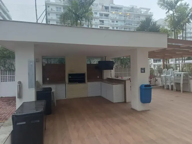 Cobertura com 4 Quartos para aluguel, 186m² - Recreio dos Bandeirantes - RJ