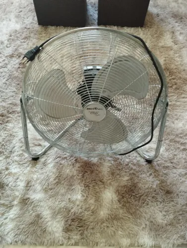 Ventilador Britânia 50cm turbo.