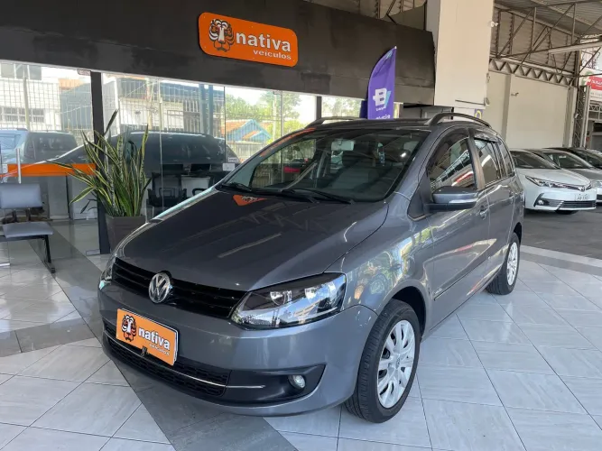 Volkswagen Spacefox 1.6/ 1.6 Trend Total Flex 8V 5P 2012