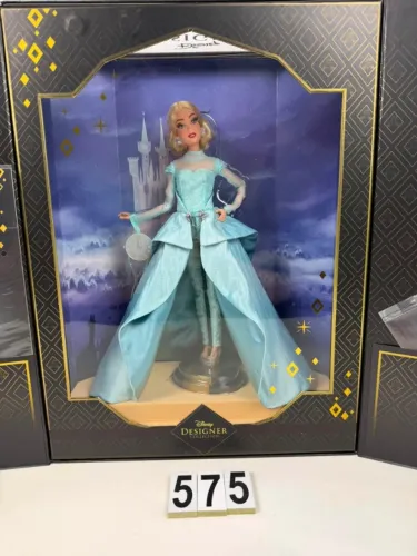 CINDERELLA DISNEY DESIGNER COLLECTION EDICAO LIMITADA 1 DE 9.800