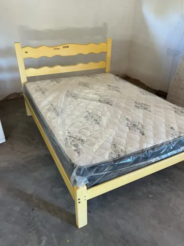 Vendo essa cama com o couchao 