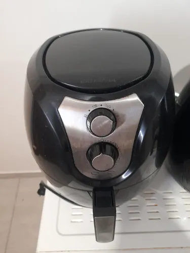 Vendo Uma Airfryer