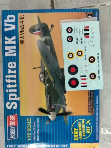 miniatura Spitfire 1:72 hobbyboss AEROMODELISMO