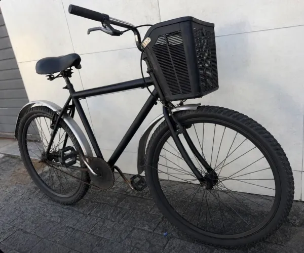 Linda bicicleta completa revisada com nota cubos de rolamamentos