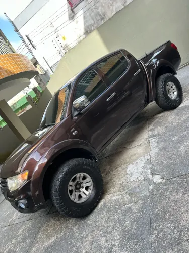Mitsubishi L200 Triton HPE 3.2 CD TB Int.diesel AUT 2016