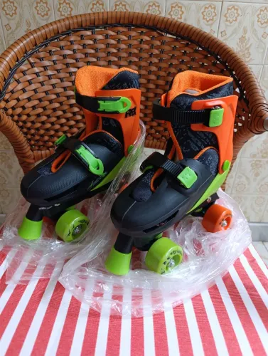 Patins Infantil Astro Toys T-Rex - Nunca usado.