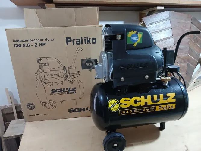 Vendo: Compressor de ar 25litros Schulz