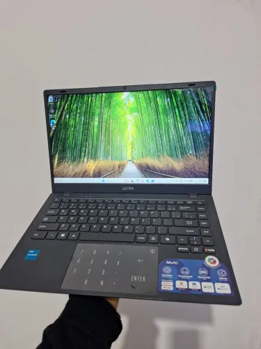 Notebook SSD 128GB 4GB RAM DDR4, bateria durando muito (CONSERVADO+ZERO)
