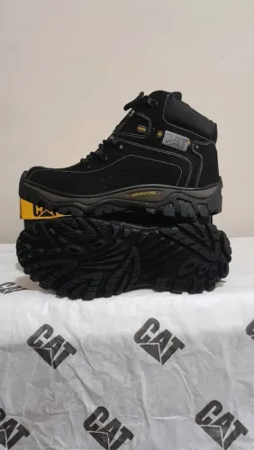 Botas Masculinos Caterpillar Em Couro Original Disponível Nos Tamanhos 38,39,40,41,42,43,4