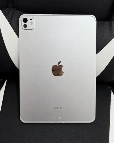 iPad Pro M4 11" 256GB - 5G eSIM (CHIP) Estado de Novo!
