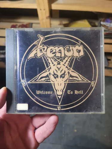 CD Venom - Welcome To Hell (Edição Europeia 1992 - Castle Communications)