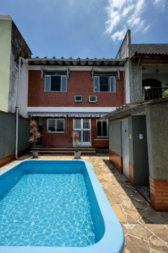 Vendo casa Duplex- 4 quartos-Condominio Fechado-Village-Ilha do Governador-Rio de Janeiro