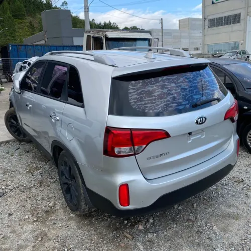 Peças Kia Sorento EX2 G25 2.4 16v Gasolina 174cv 2015