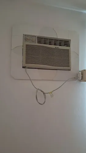 AR DE JANELA 7.500